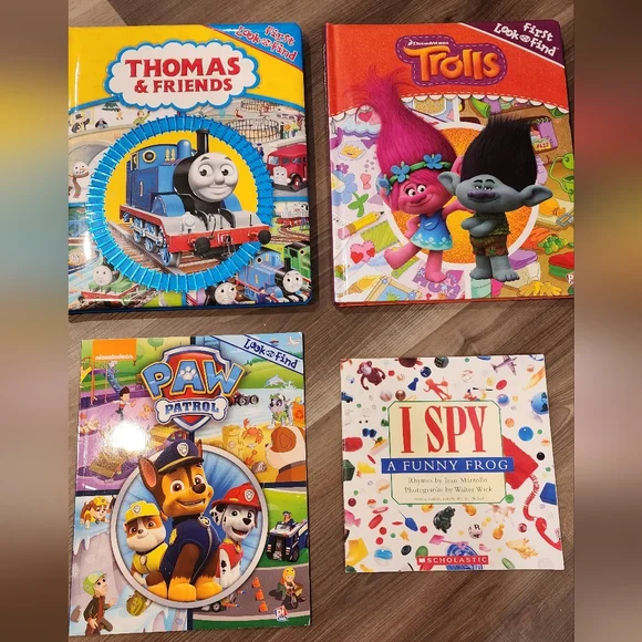 Look & Find Books - Picture 1 of 9